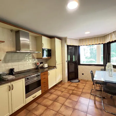 Bakio Bidea Boutique Villa *